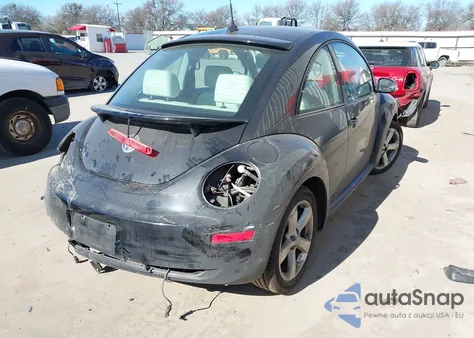 2008 Volkswagen New Beetle Black Tie Edition/Triple White from USA, damaged, VIN 3VWFW31C98M525339
